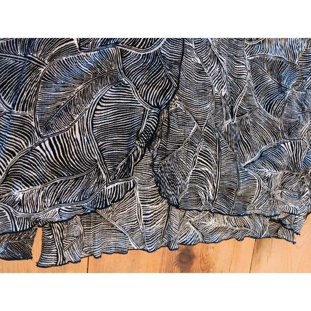 Vtg MiB Womens Plus K 5X Blouse Top Button Front Floral Rayon Black Open Back - Picture 6 of 7